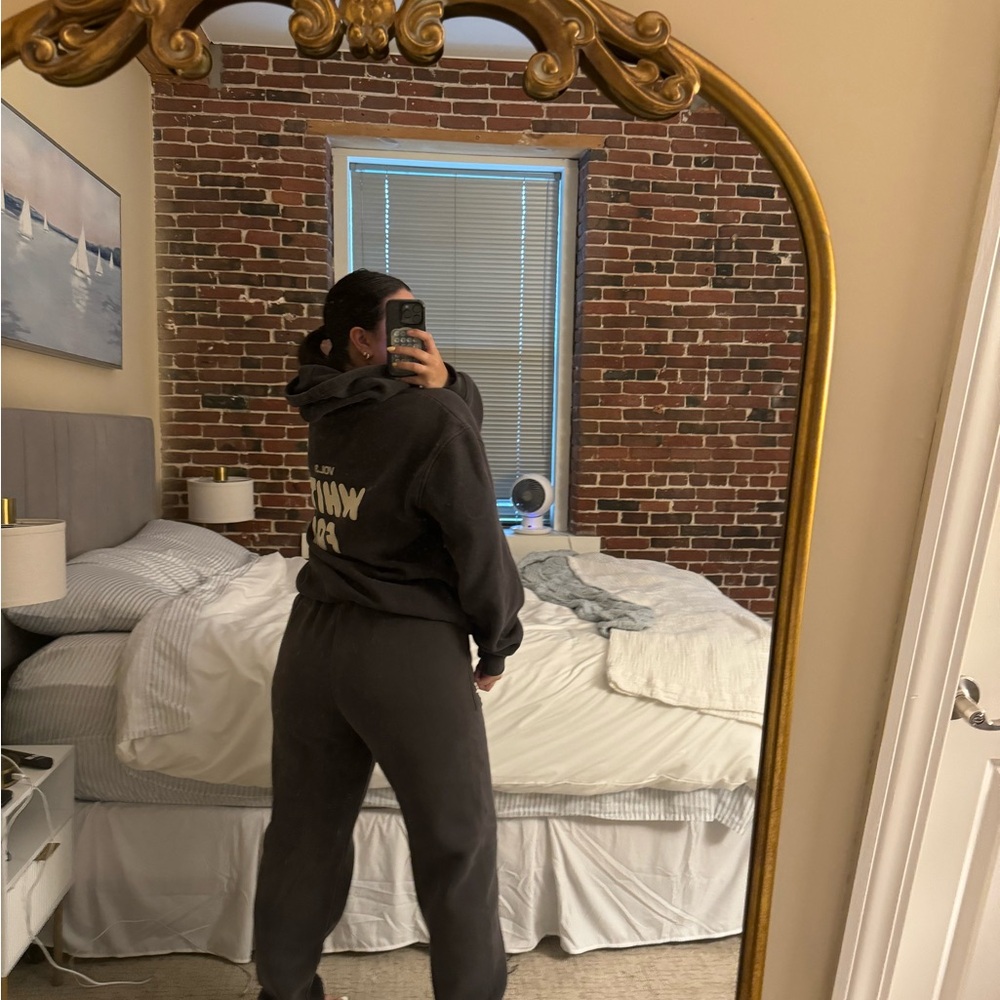 White Fox Boutique Black Sweatshirt & Hoodie Set - Picture 4 of 10